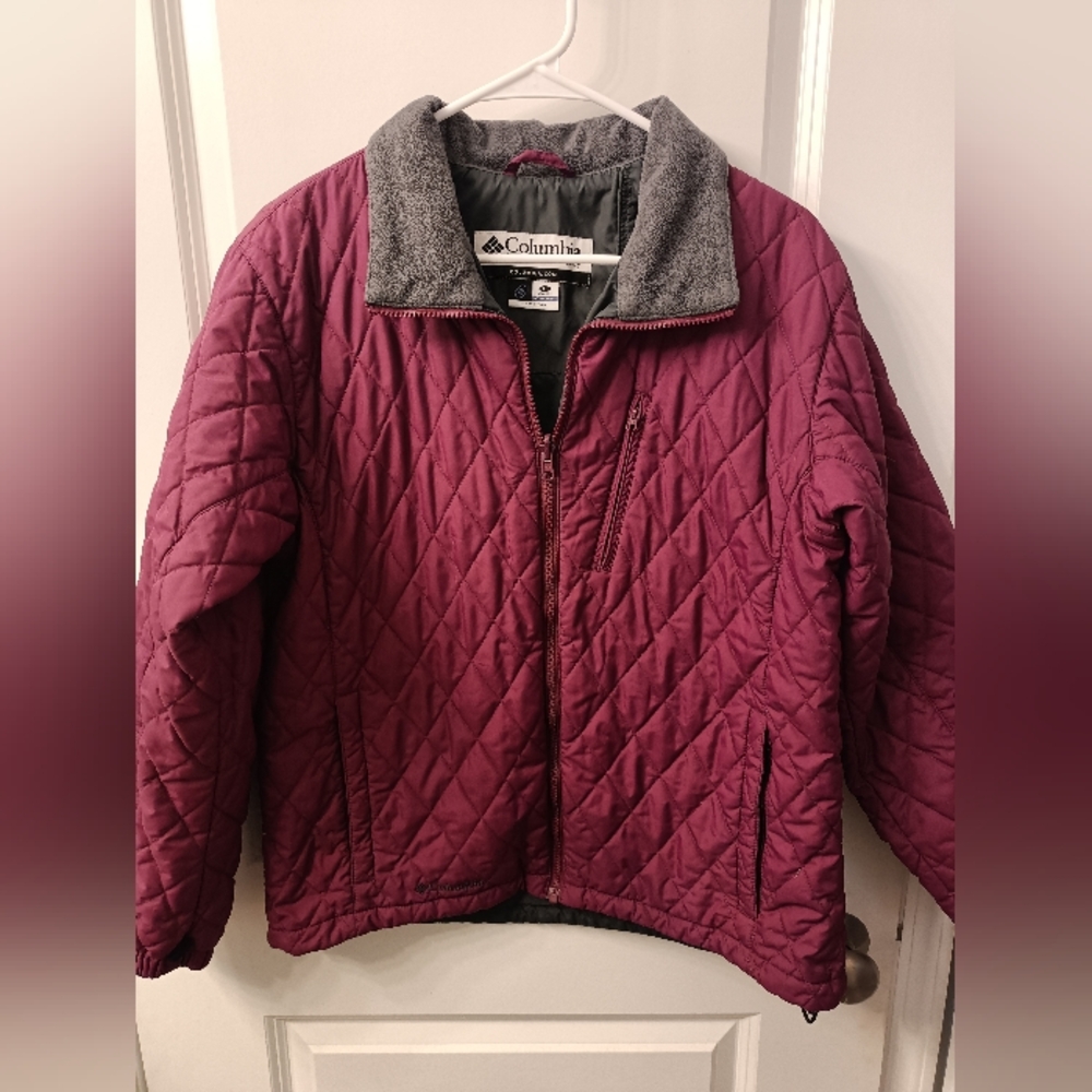 Columbia Quilted Jacket in Plum with Gray Collar